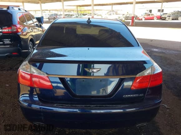 2010 Hyundai Genesis с VIN KMHGC4DF7AU105569, выставлен на аукционе IAAI как лот 43536602 с пробегом 191 093 миль миль и . История ставок и продаж доступна на DreamBid. Изображение 17.