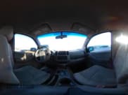 ✅ 2009 Suzuki Equator • VIN: 5Z6BD06T69C415738 • Lot: 41730853. Wystawiony na IAAI z przebiegiem 193 148 mil. Bezpłatny archiwum sprzedaży aukcyjnych z USA i szczegółowy raport historii pojazdu na DreamBid. Zdjęcie 18.