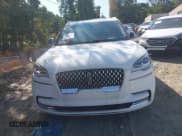 ✅ 2022 Lincoln Aviator Black Label • VIN: 5LM5J9XCXNGL05178 • Лот: 42863910. Опубликован ранее на IAAI с пробегом 37 364 миль. Бесплатный доступ к архиву аукционных продаж из США и подробный отчёт об истории автомобиля на DreamBid. Изображение 12.