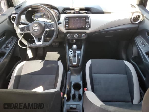 ✅ 2021 Nissan Versa SV • VIN: 3N1CN8EV9ML826603 • Lot: 81665315. Listed on Copart with 73,723 mi. Free auction sales archive from the USA and detailed vehicle history report at DreamBid. Image 8.