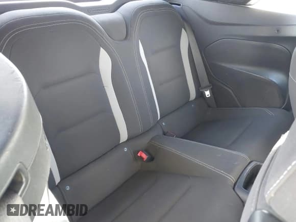 ✅ 2018 Chevrolet Camaro 1LT • VIN: 1G1FB3DX6J0126838 • Lot: 41682004. Listed on IAAI with 65,957 mi. Free auction sales archive from the USA and detailed vehicle history report at DreamBid. Image 8.