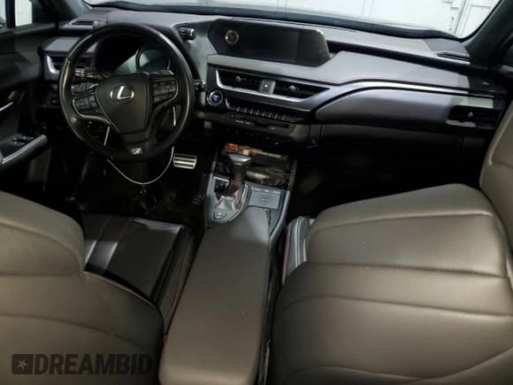 ✅ 2020 Lexus UX 250h F Sport • VIN: JTHR9JBHXL2025565 • Lot: 48895135. Listed on Copart with 48,393 mi. Free auction sales archive from the USA and detailed vehicle history report at DreamBid. Image 8.