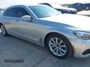 ✅ 2016 BMW 7 Series 740i • VIN: WBA7E2C5XGG739099 • Lot: 41526038. Wystawiony na IAAI z przebiegiem 123 900 mil. Bezpłatny archiwum sprzedaży aukcyjnych z USA i szczegółowy raport historii pojazdu na DreamBid. Zdjęcie 6.