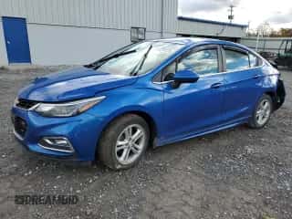 2018 Chevrolet Cruze LT с VIN 1G1BE5SM5J7154776, выставлен на аукционе Copart как лот 82706125 с пробегом 54 163 миль миль и Списание • Salvage title. История ставок и продаж доступна на DreamBid. Изображение 1.