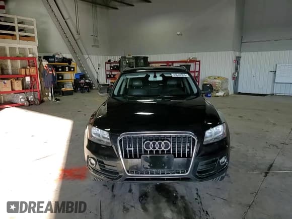 ✅ 2013 Audi Q5 Premium • VIN: WA1CFAFPXDA086062 • Lot: 45640005. Wystawiony na Copart z przebiegiem 171 210 mil. Bezpłatny archiwum sprzedaży aukcyjnych z USA i szczegółowy raport historii pojazdu na DreamBid. Zdjęcie 11.