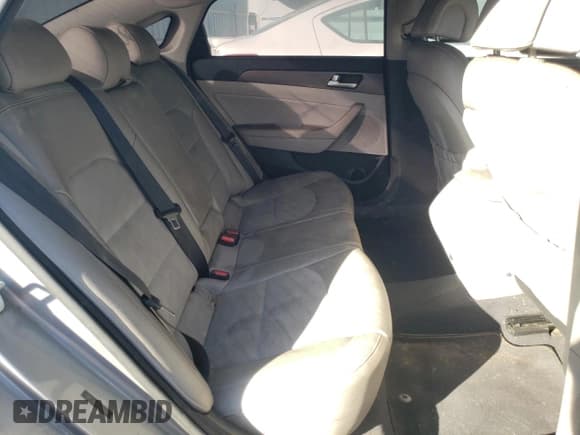 ✅ 2015 Hyundai Sonata Sport • VIN: 5NPE34AF8FH236009 • Лот: 64270402. Опубликован ранее на Copart с пробегом Не указан. Бесплатный доступ к архиву аукционных продаж из США и подробный отчёт об истории автомобиля на DreamBid. Изображение 6.