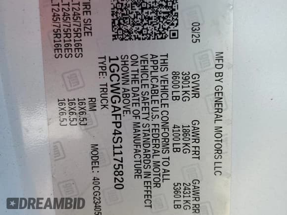 ✅ 2025 Chevrolet Express Cargo • VIN: 1GCWGAFP4S1175820 • Lot: 85901405. Wystawiony na Copart z przebiegiem 1 196 mil. Bezpłatny archiwum sprzedaży aukcyjnych z USA i szczegółowy raport historii pojazdu na DreamBid. Zdjęcie 14.