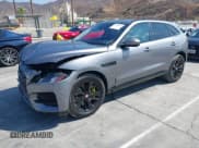 ✅ 2021 Jaguar F-Pace S • VIN: SADCJ2EUXMA664263 • Lot: 43190075. Wystawiony na IAAI z przebiegiem 49 567 mil. Bezpłatny archiwum sprzedaży aukcyjnych z USA i szczegółowy raport historii pojazdu na DreamBid. Zdjęcie 17.