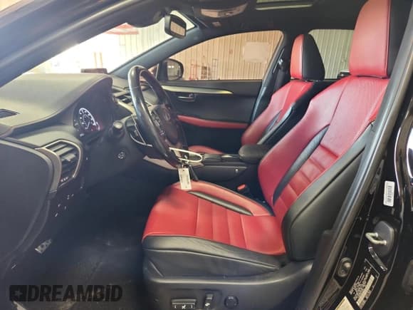 ✅ 2020 Lexus NX 300 F Sport • VIN: JTJSARDZXL5012843 • Lot: 85551695. Wystawiony na Copart z przebiegiem 203 783 mil. Bezpłatny archiwum sprzedaży aukcyjnych z USA i szczegółowy raport historii pojazdu na DreamBid. Zdjęcie 7.