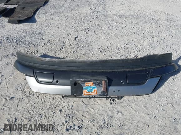 ✅ 2018 Ford Expedition Max Limited • VIN: 1FMJK1KT4JEA09568 • Lot: 43499640. Listed on IAAI with 140,013 mi. Free auction sales archive from the USA and detailed vehicle history report at DreamBid. Image 12.