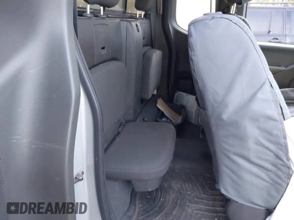 ✅ 2019 Nissan Frontier SV • VIN: 1N6AD0CW6KN748439 • Lot: 43346415. Listed on IAAI with 66,626 mi. Free auction sales archive from the USA and detailed vehicle history report at DreamBid. Image 8.