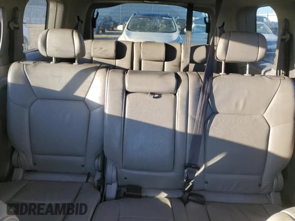 ✅ 2011 Honda Pilot EX-L • VIN: 5FNYF4H53BB501445 • Лот: 84217655. Опубликован ранее на Copart с пробегом 342 234 миль. Бесплатный доступ к архиву аукционных продаж из США и подробный отчёт об истории автомобиля на DreamBid. Изображение 10.