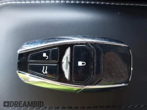 ✅ 2017 Aston Martin DB11 • VIN: SCFRMFAVXHGL02389 • Lot: 41664146. Listed on IAAI with 6,616 mi. Free auction sales archive from the USA and detailed vehicle history report at DreamBid. Image 11.