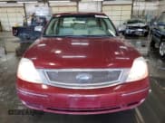 ✅ 2007 Ford Five Hundred Limited • VIN: 1FAHP28177G114107 • Лот: 42203175. Опубликован ранее на Copart с пробегом 197 186 миль. Бесплатный доступ к архиву аукционных продаж из США и подробный отчёт об истории автомобиля на DreamBid. Изображение 5.