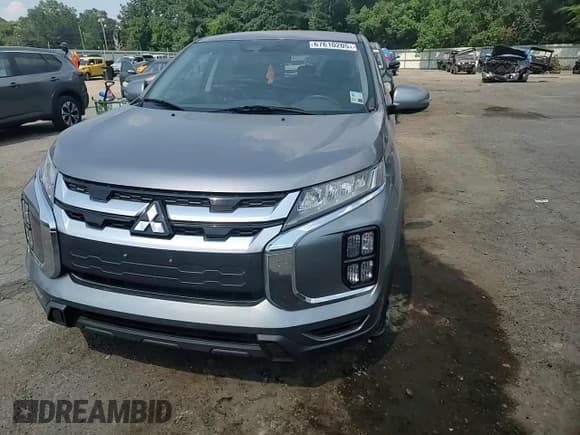 ✅ 2020 Mitsubishi Outlander ES • VIN: JA4AR3AU5LU024296 • Lot: 67610205. Listed on Copart with 101,812 mi. Free auction sales archive from the USA and detailed vehicle history report at DreamBid. Image 14.