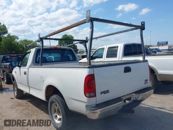 ✅ 1997 Ford F-150 • VIN: 1FTDF18W1VND27886 • Lot: 42845869. Listed on IAAI with 155,342 mi. Free auction sales archive from the USA and detailed vehicle history report at DreamBid. Image 3.