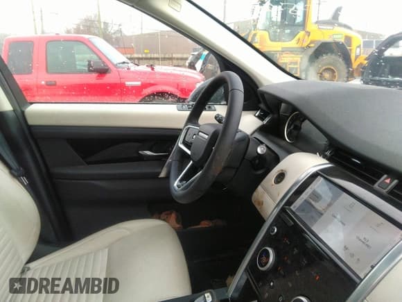 ✅ 2023 Land Rover Discovery Sport S • VIN: SALCJ2FXXPH914500 • Lot: 41474593. Listed on IAAI with 22,978 mi. Free auction sales archive from the USA and detailed vehicle history report at DreamBid. Image 5.