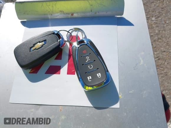 ✅ 2024 Chevrolet Equinox LT • VIN: 3GNAXKEG3RS184249 • Lot: 43392057. Listed on IAAI with 10,950 mi. Free auction sales archive from the USA and detailed vehicle history report at DreamBid. Image 11.