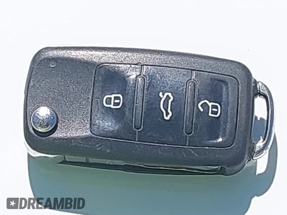 ✅ 2017 Volkswagen Jetta GLI • VIN: 3VW5T7AJ8HM280611 • Lot: 43285557. Listed on IAAI with 190,772 mi. Free auction sales archive from the USA and detailed vehicle history report at DreamBid. Image 11.