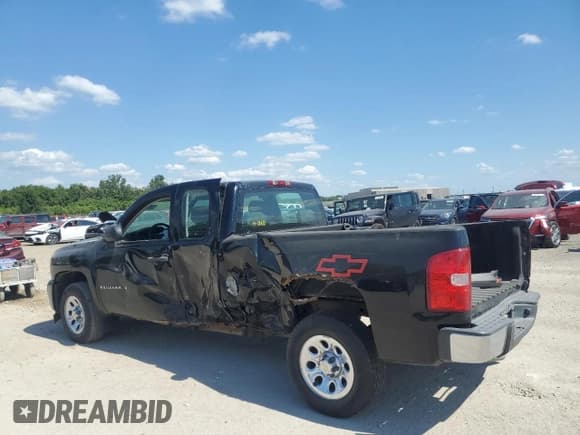 ✅ 2009 Chevrolet Silverado 1500 Work Truck • VIN: 1GCEC19X99Z139104 • Lot: 70810115. Wystawiony na Copart z przebiegiem 112 295 mil. Bezpłatny archiwum sprzedaży aukcyjnych z USA i szczegółowy raport historii pojazdu na DreamBid. Zdjęcie 2.