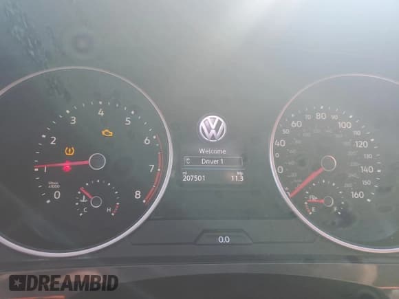 ✅ 2019 Volkswagen Tiguan S • VIN: 3VV0B7AX2KM042198 • Lot: 89929235. Listed on Copart with 207,501 mi. Free auction sales archive from the USA and detailed vehicle history report at DreamBid. Image 9.