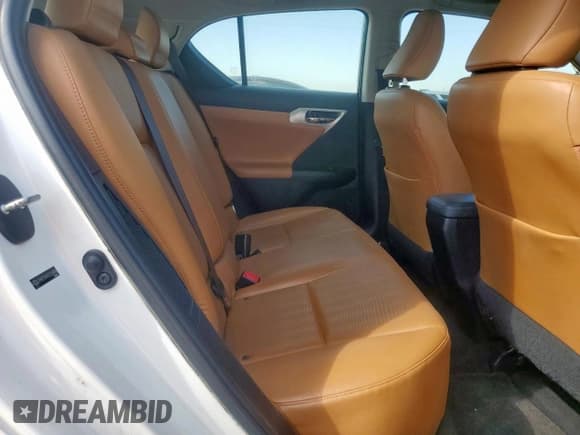 ✅ 2012 Lexus CT 200h • VIN: JTHKD5BH6C2116906 • Lot: 84446115. Listed on Copart with 216,308 mi. Free auction sales archive from the USA and detailed vehicle history report at DreamBid. Image 10.
