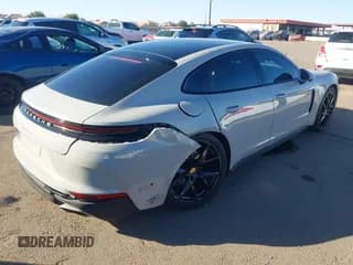 ✅ 2025 Porsche Panamera • VIN: WP0AA2YA3SL004779 • Lot: 43616511. Wystawiony na IAAI z przebiegiem 8 259 mil. Bezpłatny archiwum sprzedaży aukcyjnych z USA i szczegółowy raport historii pojazdu na DreamBid. Zdjęcie 4.