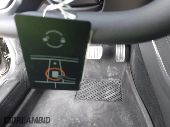 ✅ 2023 Tesla Model S Plaid • VIN: 5YJSA1E64PF518519 • Lot: 43148961. Listed on IAAI with 23,845 mi. Free auction sales archive from the USA and detailed vehicle history report at DreamBid. Image 11.