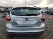 ✅ 2012 Ford Focus SE • VIN: 1FAHP3K23CL188553 • Lot: 93265285. Wystawiony na Copart z przebiegiem 63 010 mil. Bezpłatny archiwum sprzedaży aukcyjnych z USA i szczegółowy raport historii pojazdu na DreamBid. Zdjęcie 6.