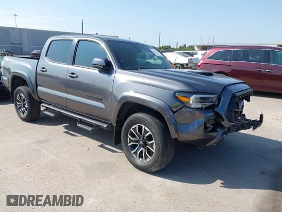 ✅ 2021 Toyota Tacoma SR5 • VIN: 5TFAZ5CN0MX112812 • Lot: 43492624. Wystawiony na IAAI z przebiegiem 59 113 mil. Bezpłatny archiwum sprzedaży aukcyjnych z USA i szczegółowy raport historii pojazdu na DreamBid. Zdjęcie 1.