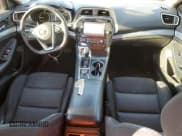 ✅ 2017 Nissan Maxima SL • VIN: 1N4AA6AP5HC442417 • Lot: 90270245. Listed on Copart with 119,654 mi. Free auction sales archive from the USA and detailed vehicle history report at DreamBid. Image 8.