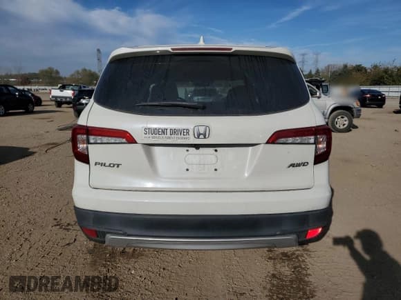 ✅ 2019 Honda Pilot EX-L • VIN: 5FNYF6H54KB056385 • Lot: 90141785. Wystawiony na Copart z przebiegiem 119 132 mil. Bezpłatny archiwum sprzedaży aukcyjnych z USA i szczegółowy raport historii pojazdu na DreamBid. Zdjęcie 6.