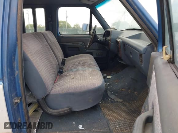 ✅ 1991 Ford F-150 • VIN: 1FTEX15N0MKA24417 • Лот: 42151417. Опубликован ранее на IAAI с пробегом 789 663 миль. Бесплатный доступ к архиву аукционных продаж из США и подробный отчёт об истории автомобиля на DreamBid. Изображение 5.