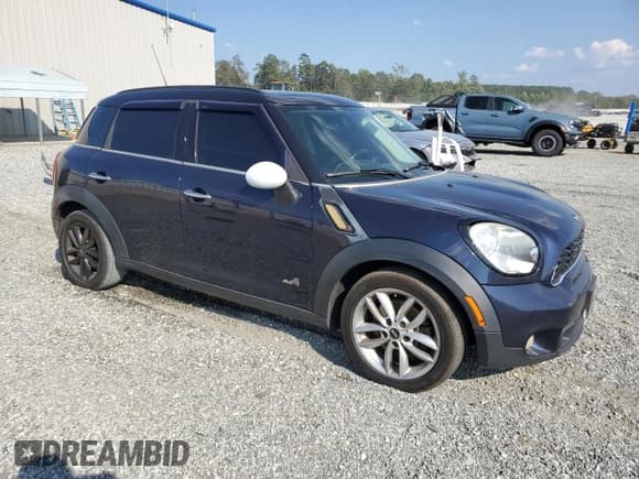 ✅ 2012 MINI Countryman S • VIN: WMWZC5C50CWM14879 • Lot: 81728405. Listed on Copart with 205,411 mi. Free auction sales archive from the USA and detailed vehicle history report at DreamBid. Image 4.