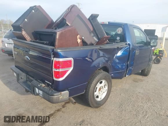 ✅ 2011 Ford F-150 XL • VIN: 1FTMF1CM8BFA48382 • Lot: 42005474. Listed on IAAI with 154,915 mi. Free auction sales archive from the USA and detailed vehicle history report at DreamBid. Image 4.