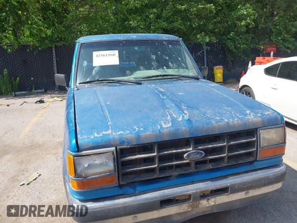 ✅ 1992 Ford Ranger • VIN: 1FTCR14U1NPA09231 • Лот: 42561960. Опубликован ранее на IAAI с пробегом 20 169 миль. Бесплатный доступ к архиву аукционных продаж из США и подробный отчёт об истории автомобиля на DreamBid. Изображение 6.