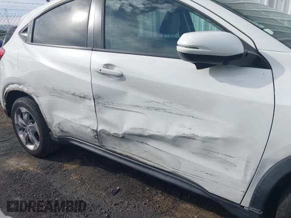 ✅ 2016 Honda HR-V EX • VIN: 3CZRU5H58GM747453 • Лот: 43657495. Опубликован ранее на IAAI с пробегом 88 591 миль. Бесплатный доступ к архиву аукционных продаж из США и подробный отчёт об истории автомобиля на DreamBid. Изображение 6.