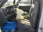 2005 GMC Sierra 1500 Work Truck с VIN 1GTEC14V75Z900258, выставлен на аукционе Copart как лот 83411744 с пробегом 331 117 миль миль и Чистый • Clean title. История ставок и продаж доступна на DreamBid. Изображение 7.