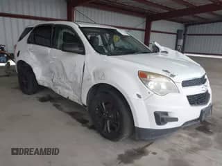 2015 Chevrolet Equinox LS z VIN 1GNALAEK3FZ117840, wystawiony jako IAAI lot #41201646 z przebiegiem 147 042 mil mil oraz . Historia ofert i sprzedaży dostępna na DreamBid. Obrazek 1.