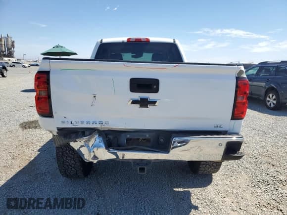 ✅ 2014 Chevrolet Silverado 1500 LTZ • VIN: 3GCUKSEJ7EG341603 • Лот: 64068855. Опубликован ранее на Copart с пробегом 100 296 миль. Бесплатный доступ к архиву аукционных продаж из США и подробный отчёт об истории автомобиля на DreamBid. Изображение 6.