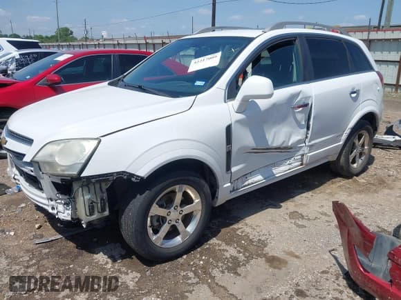 ✅ 2012 Chevrolet Captiva Sport LT • VIN: 3GNAL3E50CS632079 • Lot: 42217009. Wystawiony na IAAI z przebiegiem 184 602 mil. Bezpłatny archiwum sprzedaży aukcyjnych z USA i szczegółowy raport historii pojazdu na DreamBid. Zdjęcie 18.