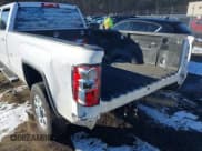 ✅ 2015 GMC Sierra 2500HD • VIN: 1GT11YE84FF636313 • Lot: 41430540. Listed on IAAI with 181,720 mi. Free auction sales archive from the USA and detailed vehicle history report at DreamBid. Image 6.