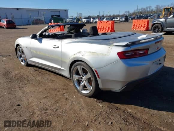 2017 Chevrolet Camaro 1SS с VIN 1G1FF3D7XH0166743, выставлен на аукционе IAAI как лот 41827546 с пробегом Не указан миль и . История ставок и продаж доступна на DreamBid. Изображение 3.