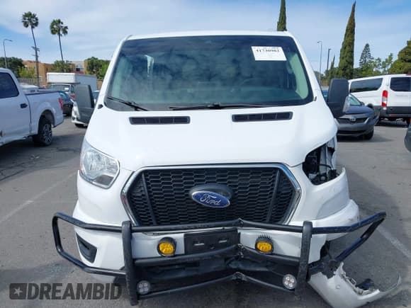 ✅ 2021 Ford Transit Passenger XL • VIN: 1FBAX2Y88MKA15155 • Lot: 41730982. Listed on IAAI with 70,357 mi. Free auction sales archive from the USA and detailed vehicle history report at DreamBid. Image 12.