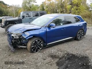 ✅ 2024 VinFast VF 8 Plus • VIN: RLLV1AFAXRH008488 • Lot: 85817355. Wystawiony na Copart z przebiegiem 7 148 mil. Bezpłatny archiwum sprzedaży aukcyjnych z USA i szczegółowy raport historii pojazdu na DreamBid. Zdjęcie 1.