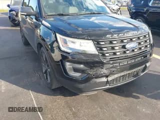 ✅ 2017 Ford Explorer XLT • VIN: 1FM5K7D80HGD96051 • Lot: 43716678. Wystawiony na IAAI z przebiegiem 67 233 mil. Bezpłatny archiwum sprzedaży aukcyjnych z USA i szczegółowy raport historii pojazdu na DreamBid. Zdjęcie 6.