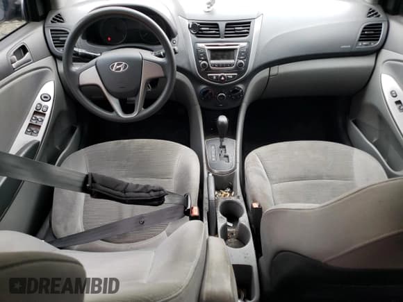 ✅ 2017 Hyundai Accent SE • VIN: KMHCT4AE4HU196577 • Лот: 62685033. Опубликован ранее на Copart с пробегом 118 266 миль. Бесплатный доступ к архиву аукционных продаж из США и подробный отчёт об истории автомобиля на DreamBid. Изображение 8.