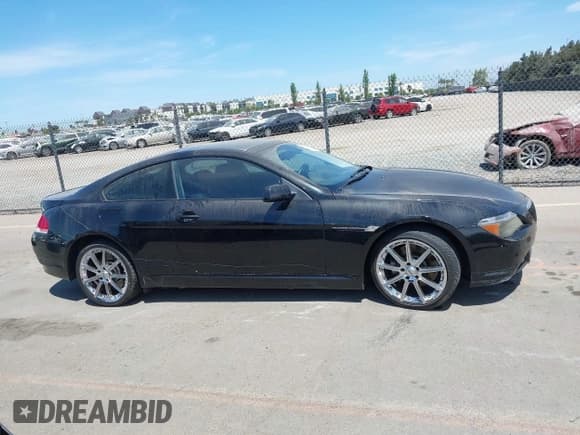 ✅ 2004 BMW 6 Series 645Ci • VIN: WBAEH73484B190000 • Lot: 42991267. Wystawiony na IAAI z przebiegiem 94 421 mil. Bezpłatny archiwum sprzedaży aukcyjnych z USA i szczegółowy raport historii pojazdu na DreamBid. Zdjęcie 13.