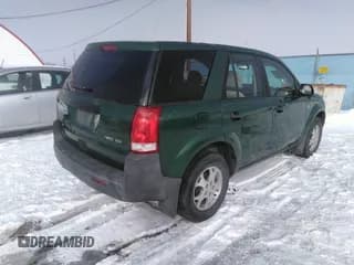 ✅ 2003 Saturn VUE • VIN: 5GZCZ63B13S898814 • Lot: 38225233. Wystawiony na IAAI z przebiegiem 694 978 mil. Bezpłatny archiwum sprzedaży aukcyjnych z USA i szczegółowy raport historii pojazdu na DreamBid. Zdjęcie 4.