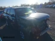 ✅ 2018 Toyota 4Runner SR5 • VIN: JTEBU5JR2J5493686 • Lot: 43621613. Wystawiony na IAAI z przebiegiem 86 723 mil. Bezpłatny archiwum sprzedaży aukcyjnych z USA i szczegółowy raport historii pojazdu na DreamBid. Zdjęcie 1.